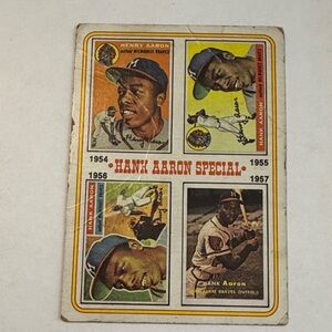 1974 #2  Topps Hank Aaron Special Baseball Card